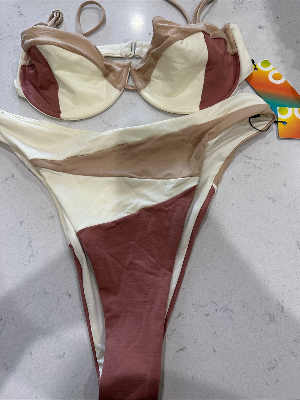 Colorblock High-Leg Bikini Set in Cream, Taupe & Rust